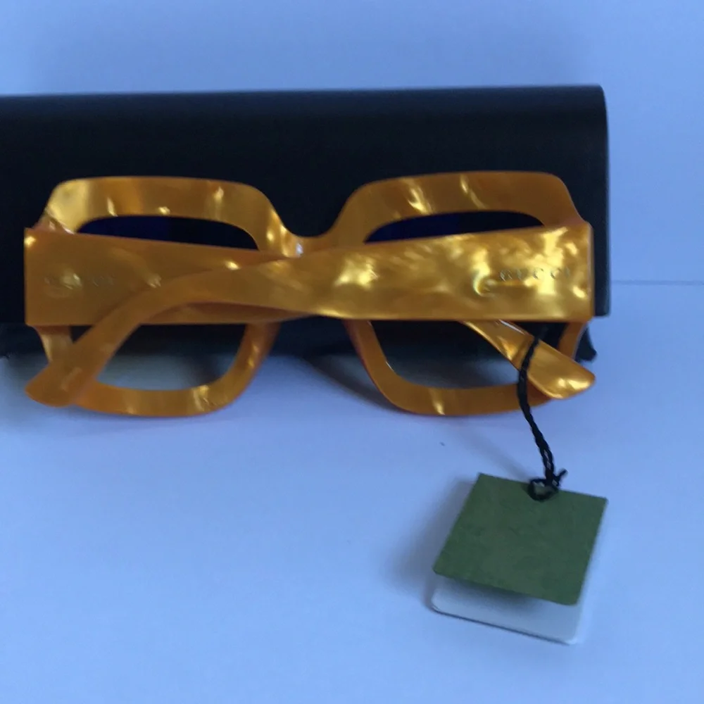 Gucci Women's Oversized Square Sunglasses - Amber - Picture 16 of 16